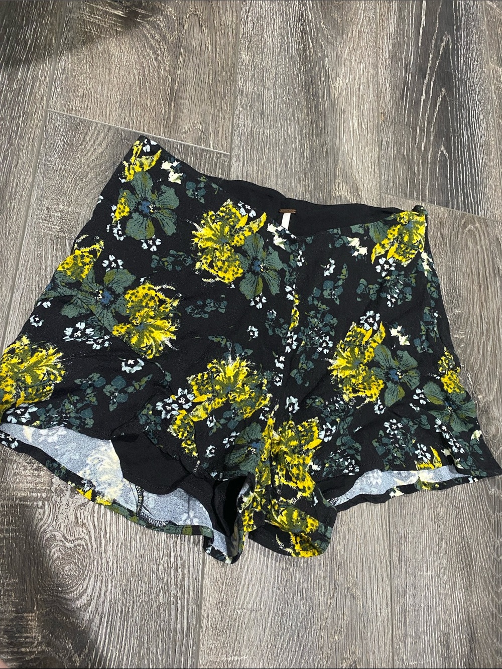 Free people floral shorts
